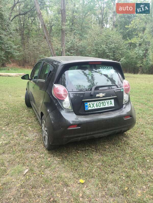 Хэтчбек Chevrolet Spark EV 2015 в Харькове