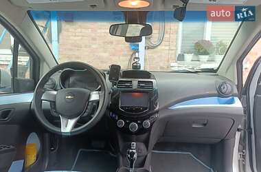 Хэтчбек Chevrolet Spark EV 2016 в 
