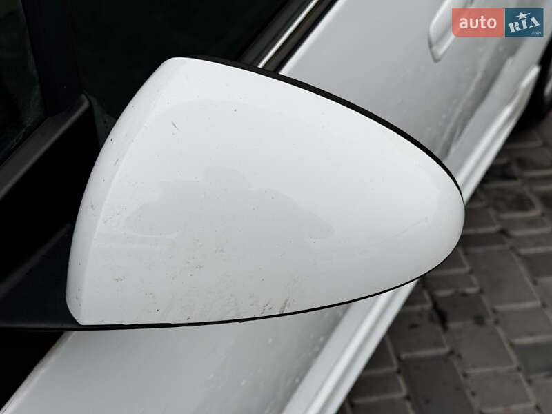 Хетчбек Chevrolet Spark EV 2013 в Кропивницькому