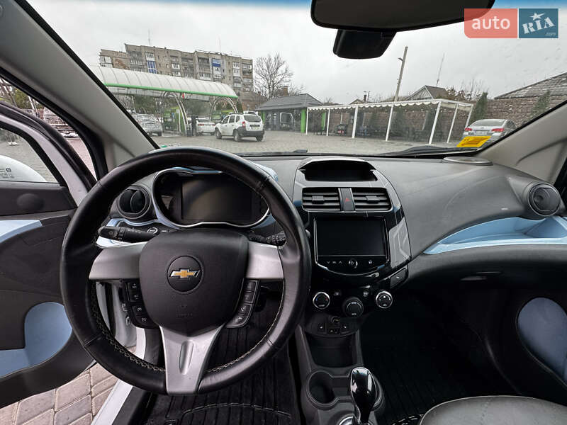 Хетчбек Chevrolet Spark EV 2013 в Кропивницькому
