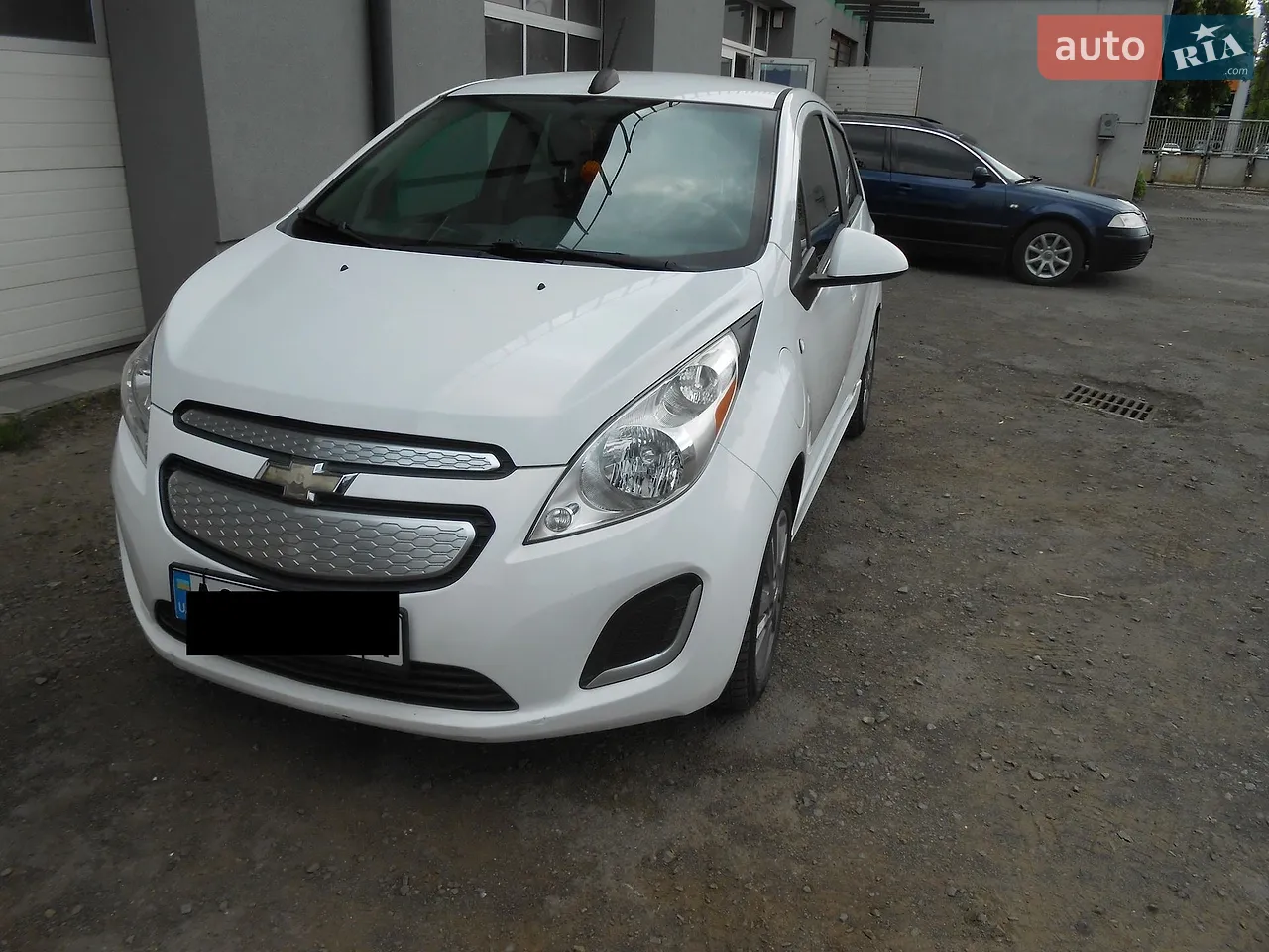 2016 Chevrolet Spark - мініатюра 13