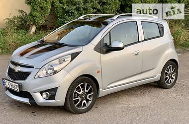 Хэтчбек Chevrolet Spark 2011 в Червонограде