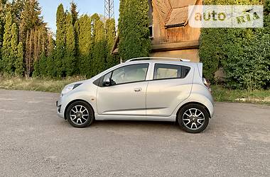 Хэтчбек Chevrolet Spark 2011 в Червонограде