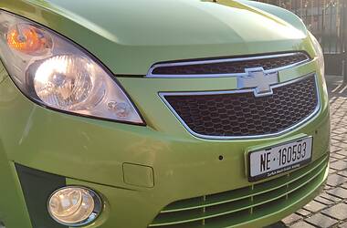 Хетчбек Chevrolet Spark 2010 в Львові