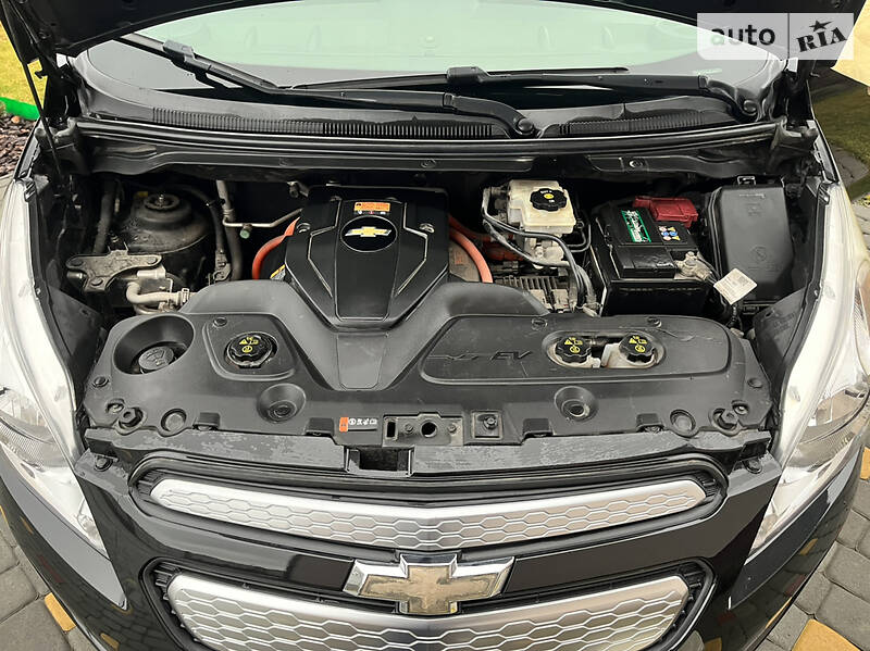 Хэтчбек Chevrolet Spark 2014 в Виннице
