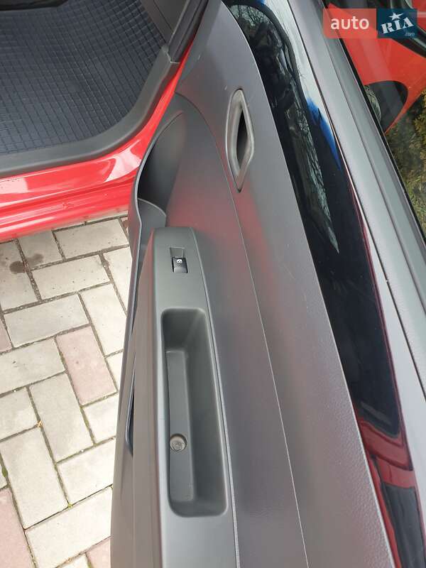 Хэтчбек Chevrolet Spark 2011 в Луцке