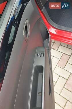 Хэтчбек Chevrolet Spark 2011 в 
