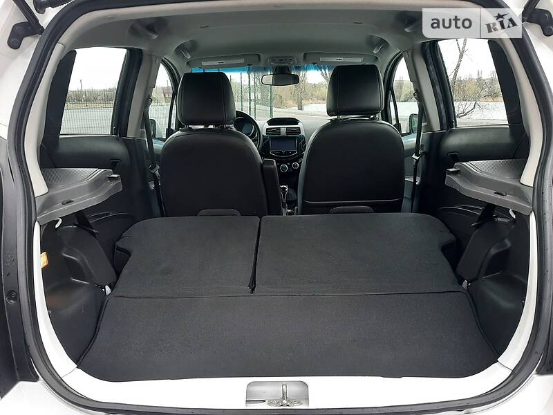 Хэтчбек Chevrolet Spark 2016 в Василькове