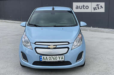 Хетчбек Chevrolet Spark 2016 в 