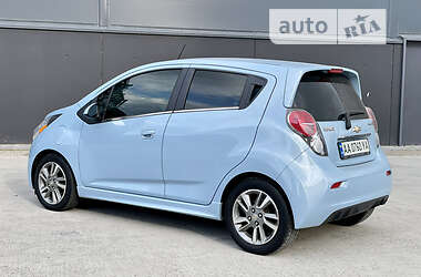 Хетчбек Chevrolet Spark 2016 в 