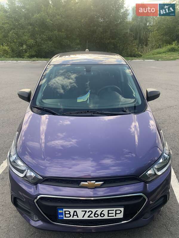 Хэтчбек Chevrolet Spark 2016 в Александрие