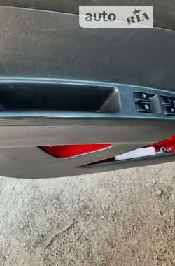Хэтчбек Chevrolet Spark 2011 в 