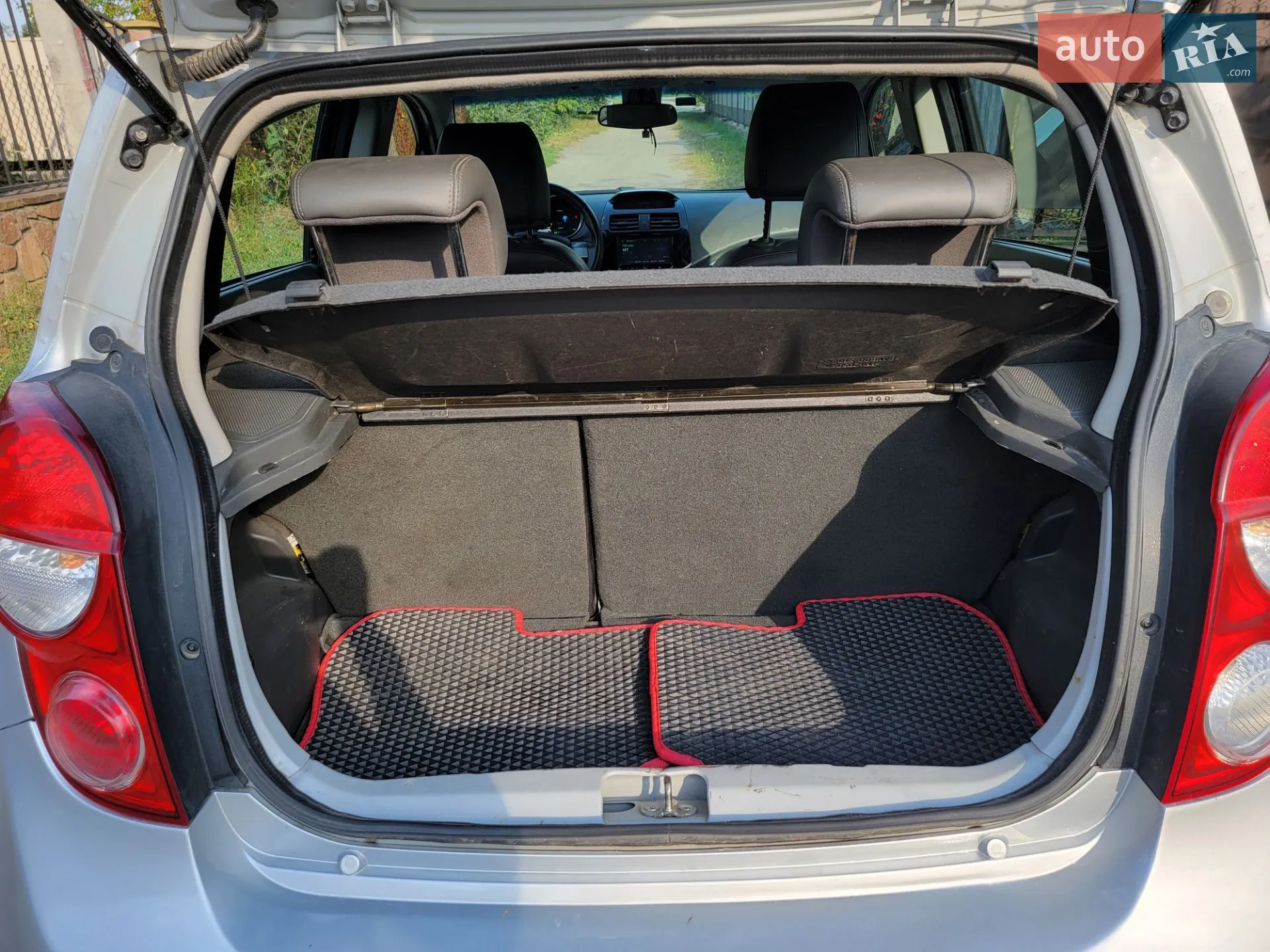 2015 Chevrolet Spark - мініатюра 10