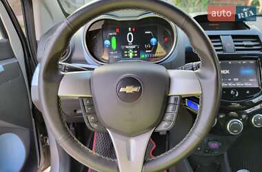 Хэтчбек Chevrolet Spark 2015 в Кременчуге