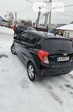 Хэтчбек Chevrolet Spark 2017 в 