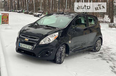 Хэтчбек Chevrolet Spark 2016 в Харькове