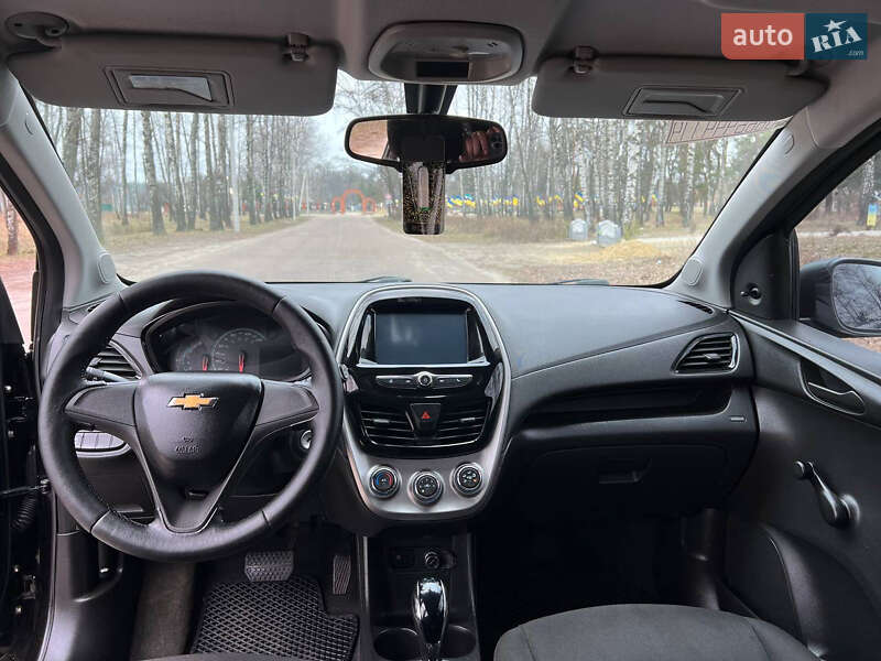 Хэтчбек Chevrolet Spark 2016 в Ахтырке