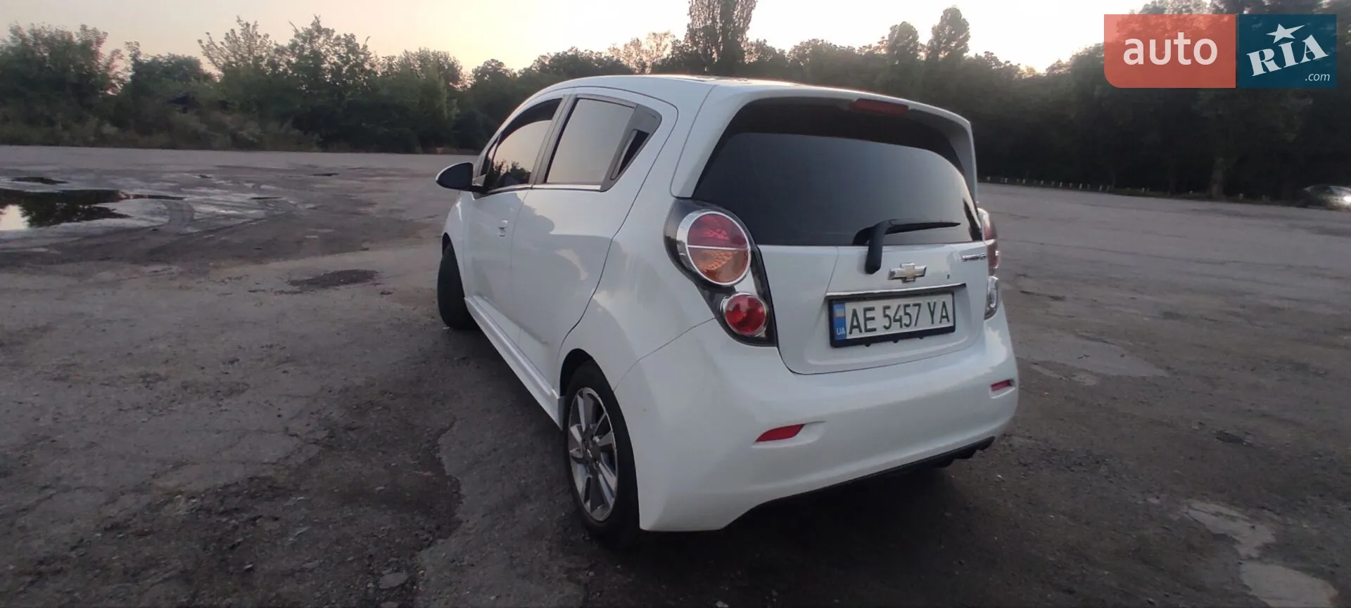 2014 Chevrolet Spark - мініатюра 4