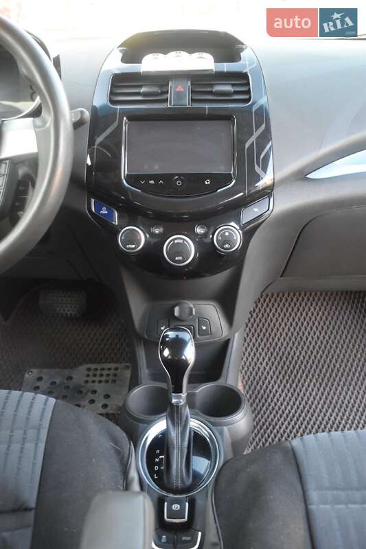 Хэтчбек Chevrolet Spark 2016 в Виннице фото 9 Хэтчбек Chevrolet Spark 2016 в Виннице