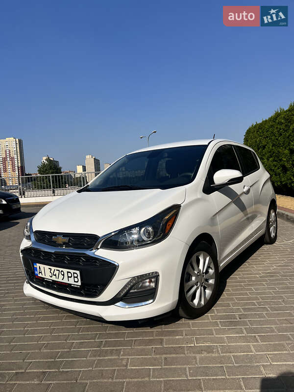Хэтчбек Chevrolet Spark 2019 в 