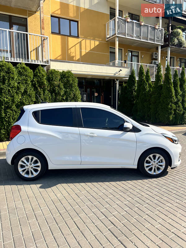 Хэтчбек Chevrolet Spark 2019 в Киеве
