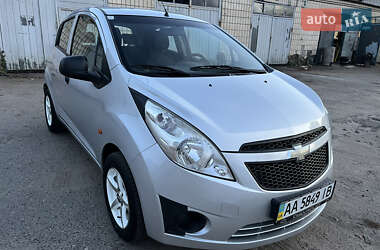 Хэтчбек Chevrolet Spark 2010 в Мироновке