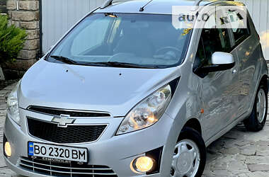 Хетчбек Chevrolet Spark 2010 в Тернополі