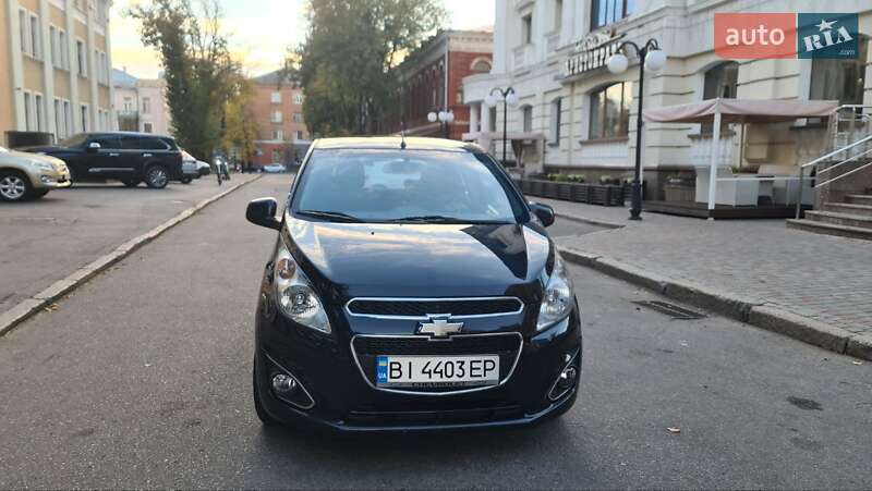 Хэтчбек Chevrolet Spark 2013 в Полтаве