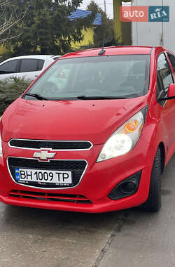 Хетчбек Chevrolet Spark 2014 в Умані