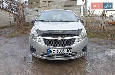 Хетчбек Chevrolet Spark 2010 в Хмельницькому