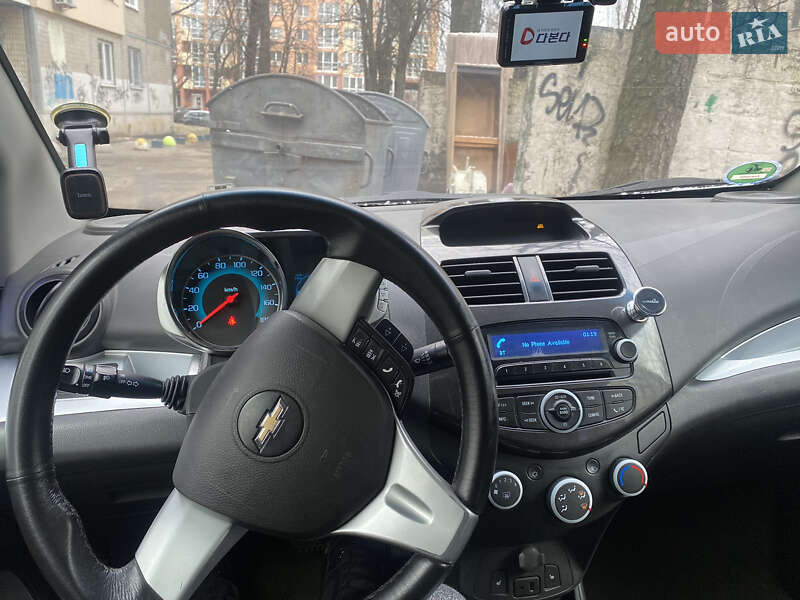 Хетчбек Chevrolet Spark 2013 в Києві фото 10 Хетчбек Chevrolet Spark 2013 в Києві