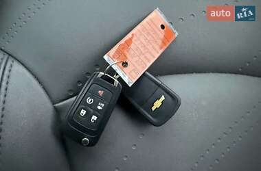 Хэтчбек Chevrolet Spark 2015 в 
