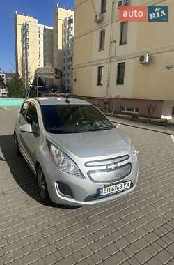 Хэтчбек Chevrolet Spark 2015 в Одессе