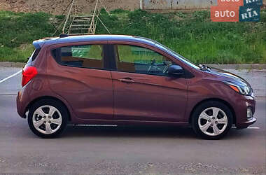 Хэтчбек Chevrolet Spark 2019 в 