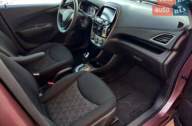 Хэтчбек Chevrolet Spark 2019 в 