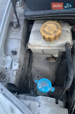 Хэтчбек Chevrolet Spark 2006 в 