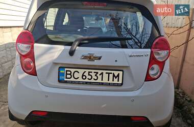 Хэтчбек Chevrolet Spark 2021 в 
