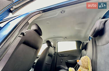 Хэтчбек Chevrolet Spark 2016 в 