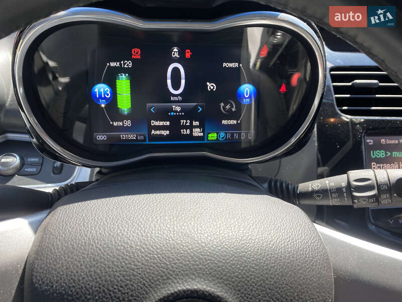 Хетчбек Chevrolet Spark 2014 в Рівному