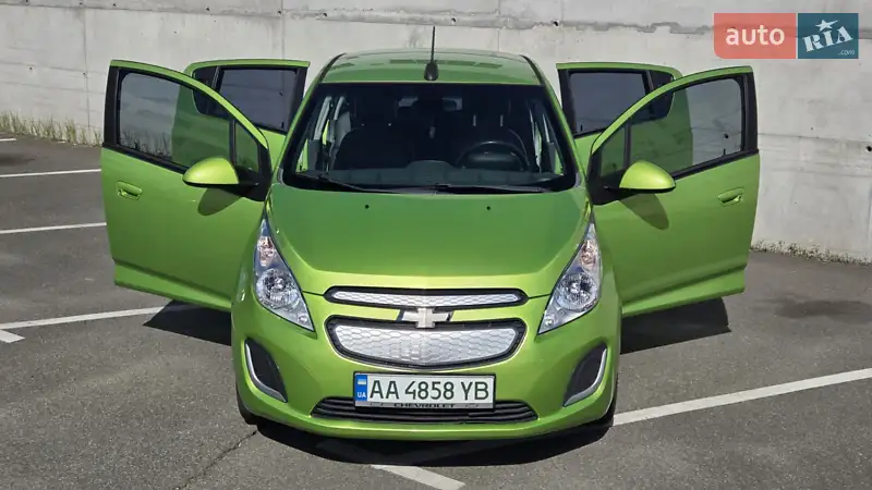 Chevrolet Spark 2015