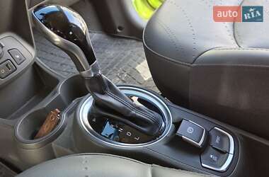 Хетчбек Chevrolet Spark 2015 в 