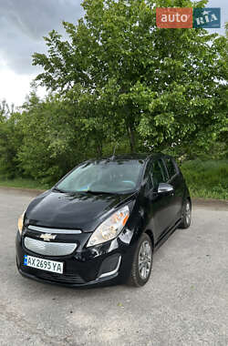 Хэтчбек Chevrolet Spark 2014 в Песочине