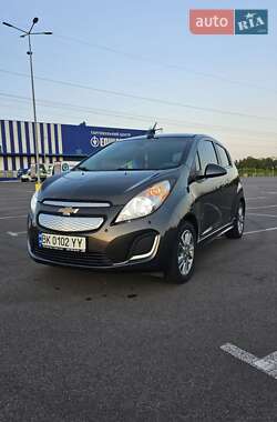 Хэтчбек Chevrolet Spark 2013 в 