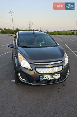 Хэтчбек Chevrolet Spark 2013 в 