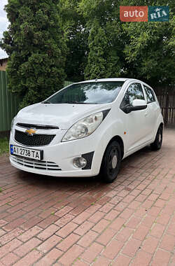 Хэтчбек Chevrolet Spark 2010 в Броварах