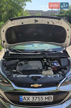 Хэтчбек Chevrolet Spark 2018 в 