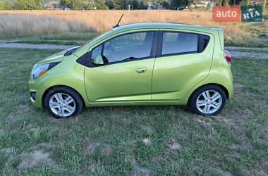 Хэтчбек Chevrolet Spark 2013 в 