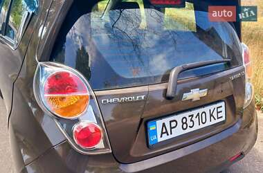 Хэтчбек Chevrolet Spark 2012 в 