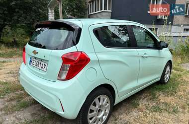 Хетчбек Chevrolet Spark 2017 в 