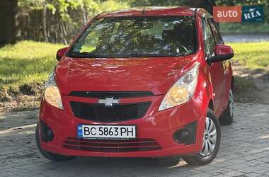 Хетчбек Chevrolet Spark 2011 в 